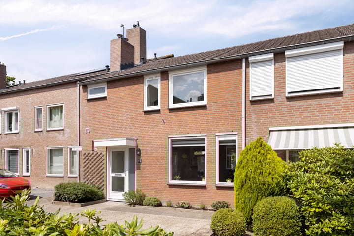 Foto 1 van Lyonhof 27