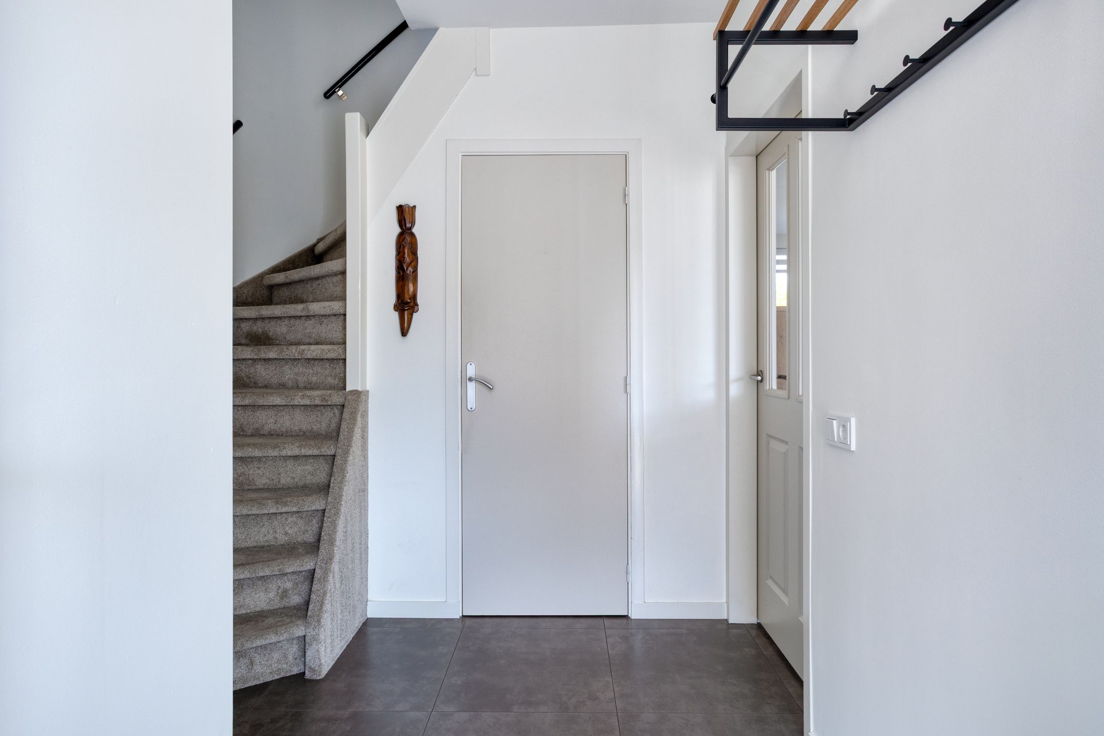 Foto 3 van Lyonhof 27