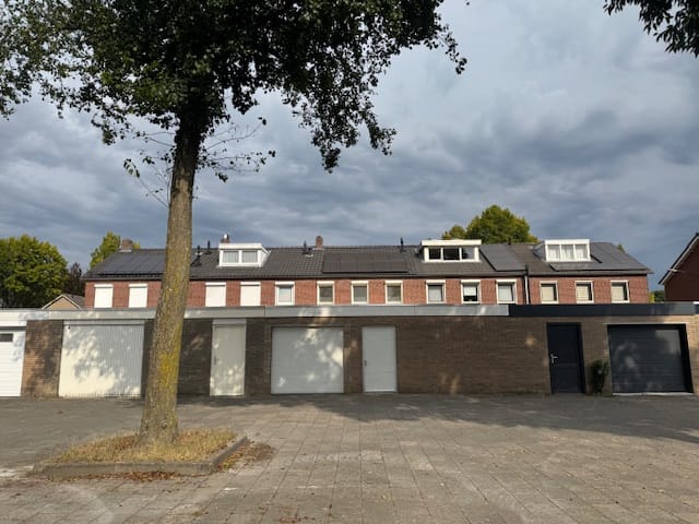 Foto 37 van Kerstroosstraat 19