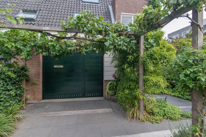 Foto 2 van Lavendeltuin 30