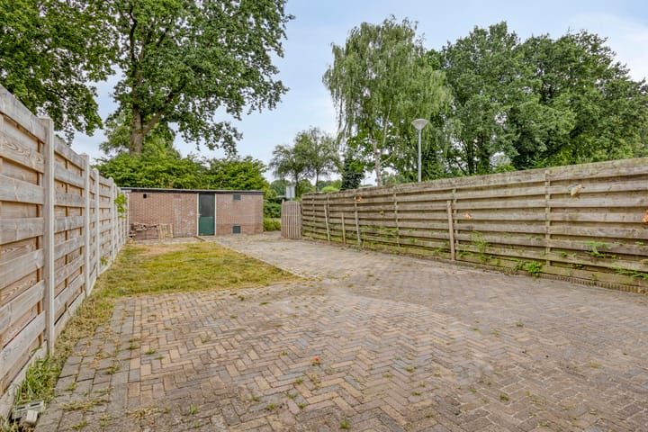 Foto 24 van Laan van de Marel 234