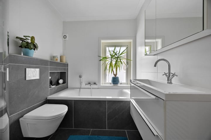 Photo 22 of Beijensstraat 90