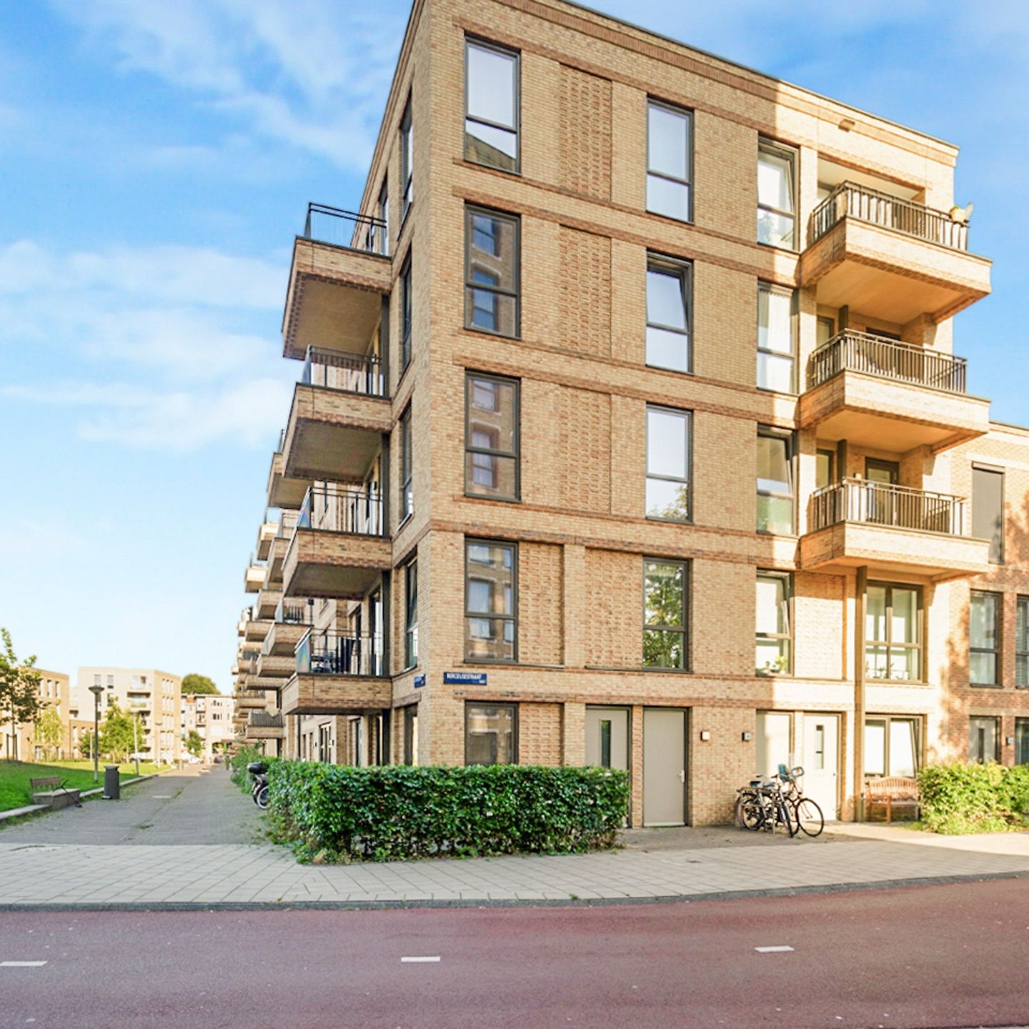 Foto 27 van Berceusestraat 40