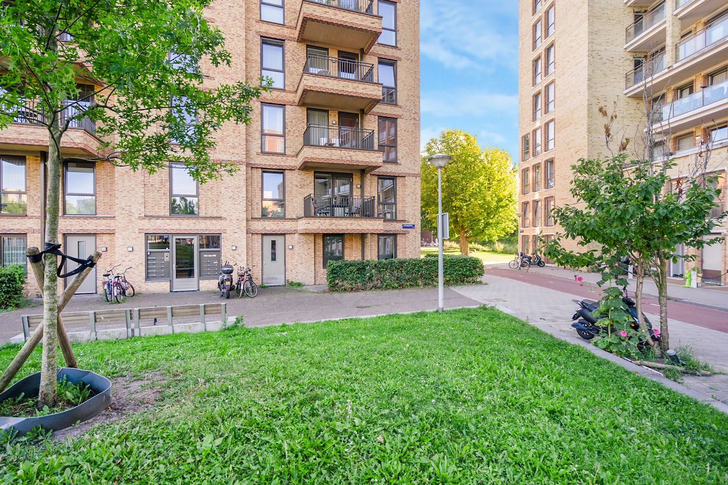 Foto 29 van Berceusestraat 40