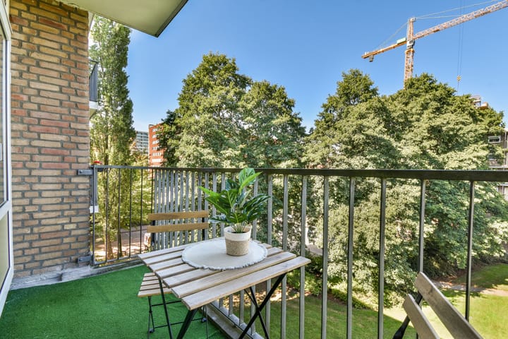 Foto 7 van Mr. G. Groen van Prinstererlaan 229