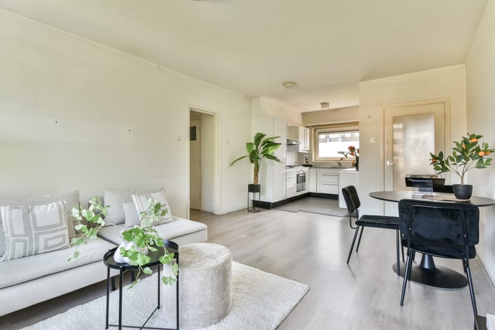 Foto 9 van Mr. G. Groen van Prinstererlaan 229