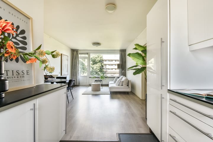 Foto 12 van Mr. G. Groen van Prinstererlaan 229