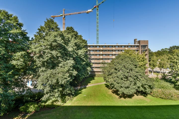 Foto 23 van Mr. G. Groen van Prinstererlaan 229