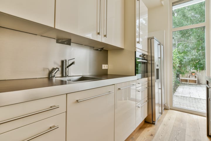 Foto 9 van Wilhelminastraat 85-H