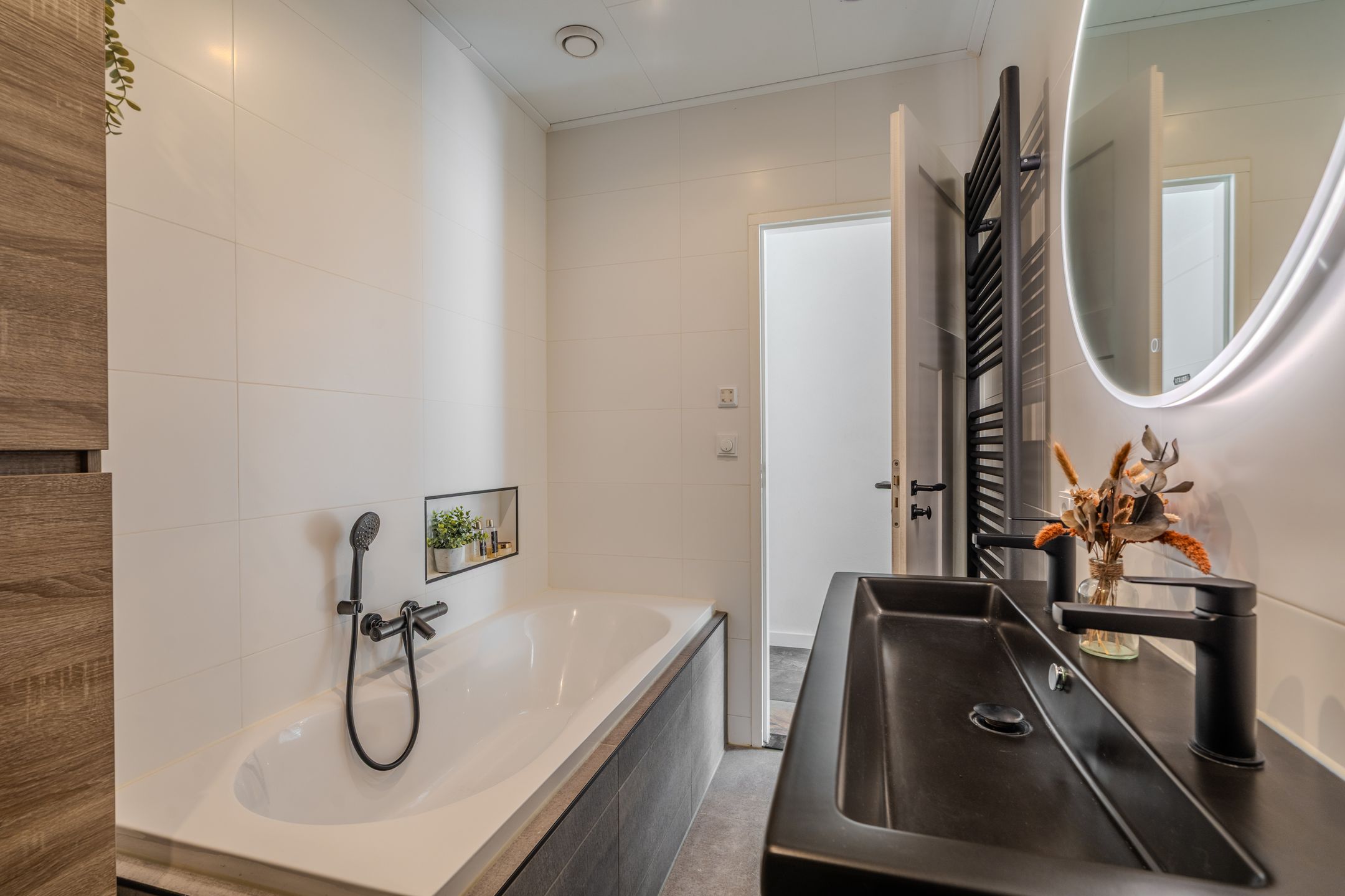 Foto 30 van Tuinlaan 19-A