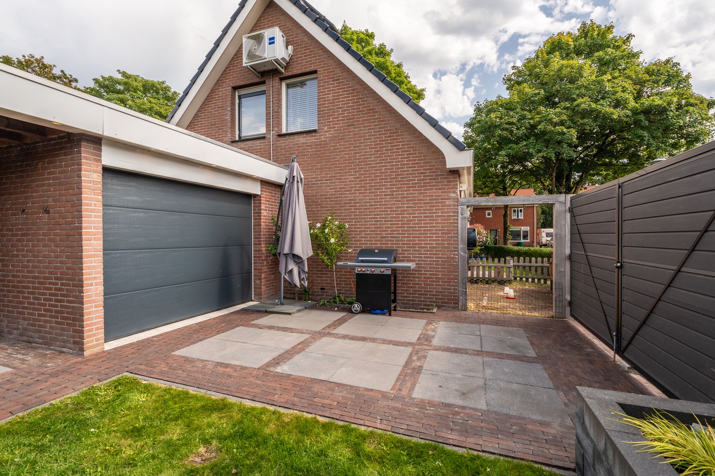 Foto 50 van Tuinlaan 19-A