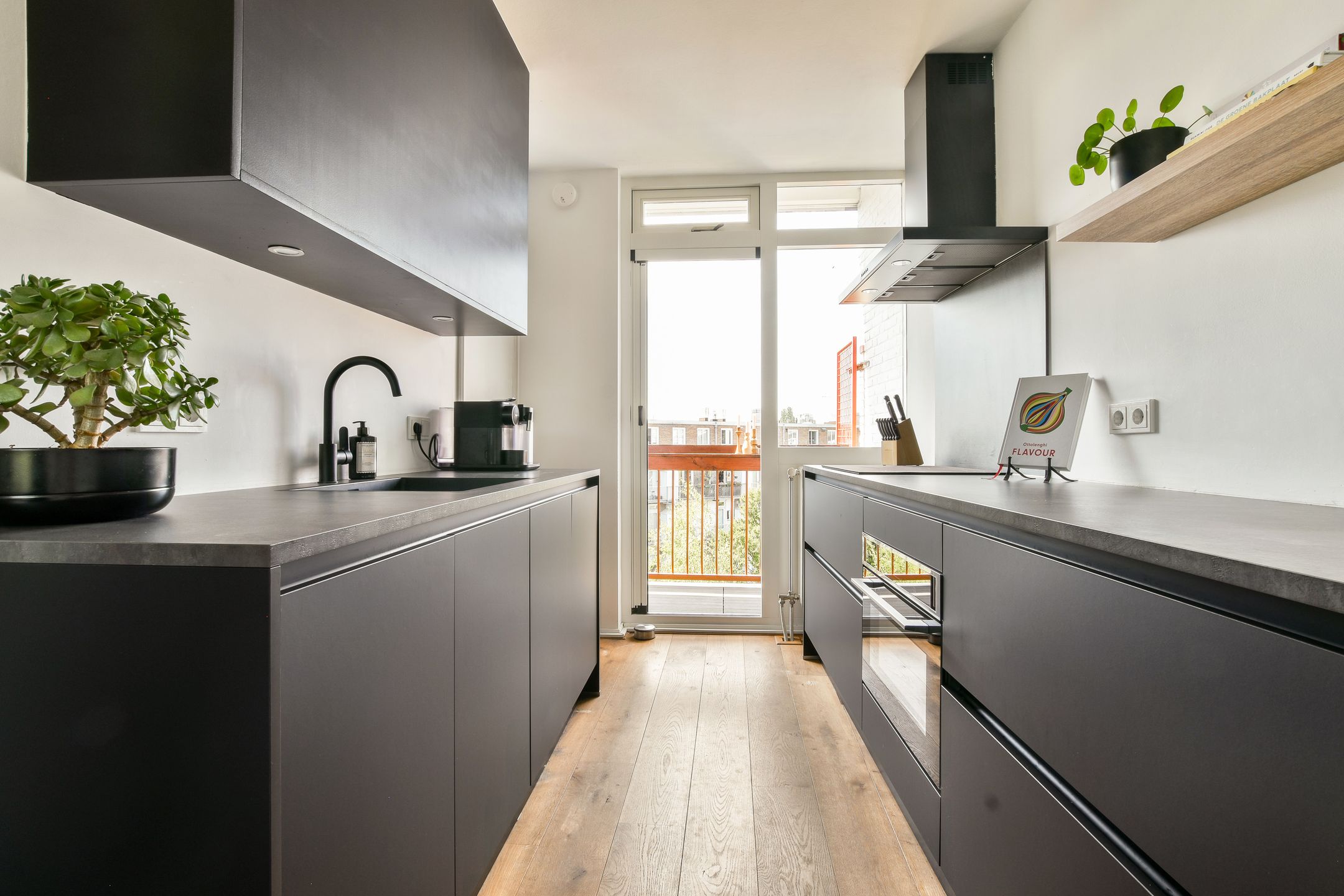 Photo 9 of President Kennedylaan 30-4