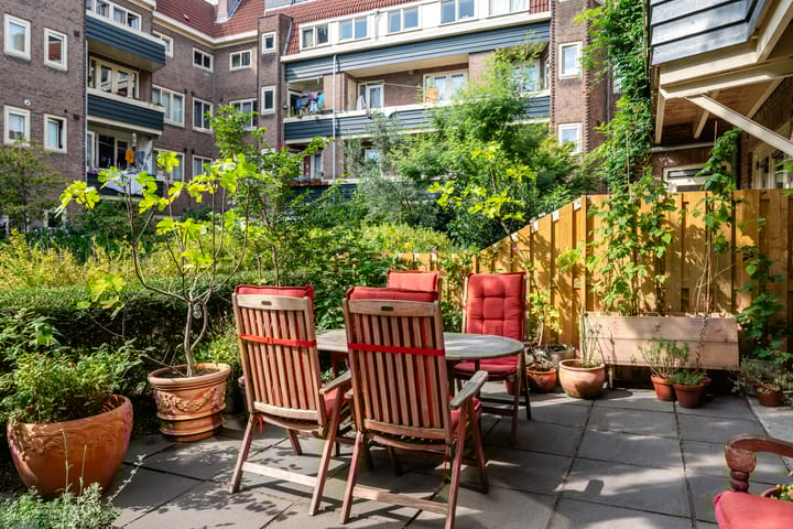 Foto 12 van Cornelis Springerstraat 8-H