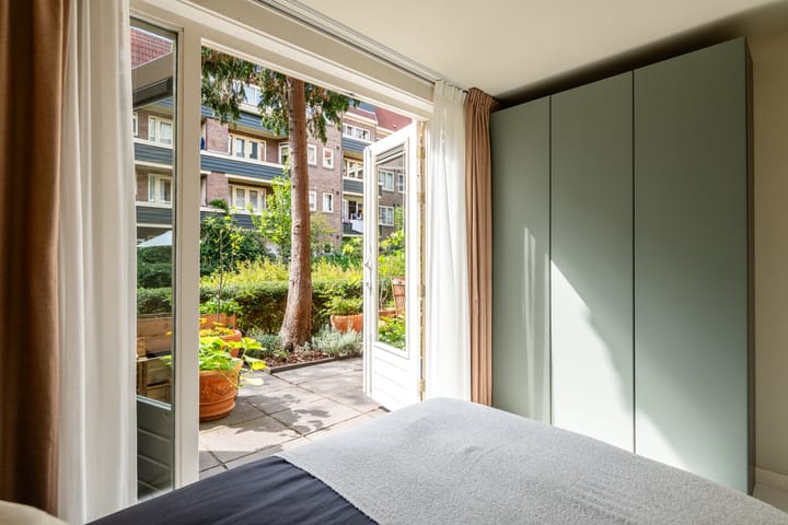 Foto 18 van Cornelis Springerstraat 8-H