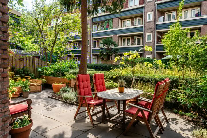 Foto 11 van Cornelis Springerstraat 8-H