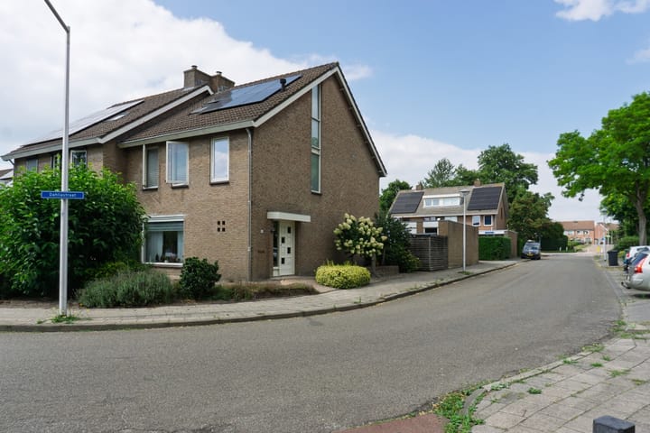Foto 1 van Dahliastraat 91