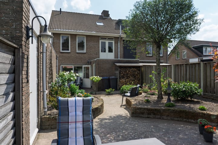 Foto 25 van Dahliastraat 91