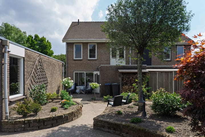 Foto 26 van Dahliastraat 91