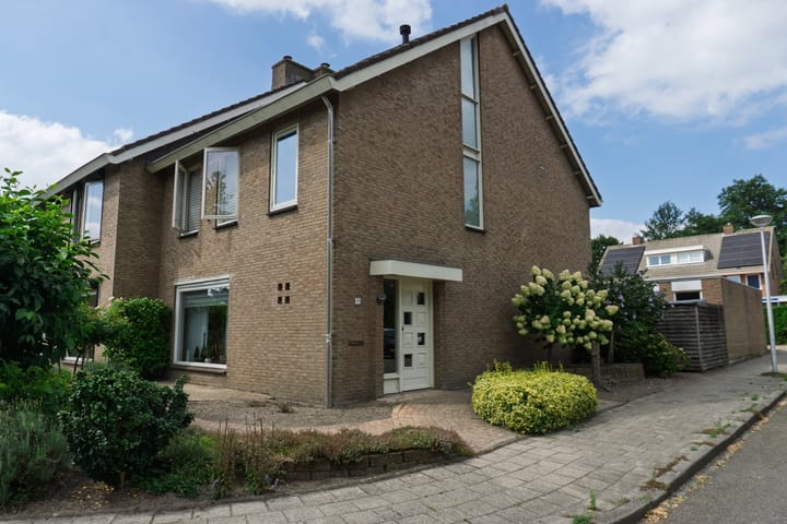 Foto 29 van Dahliastraat 91