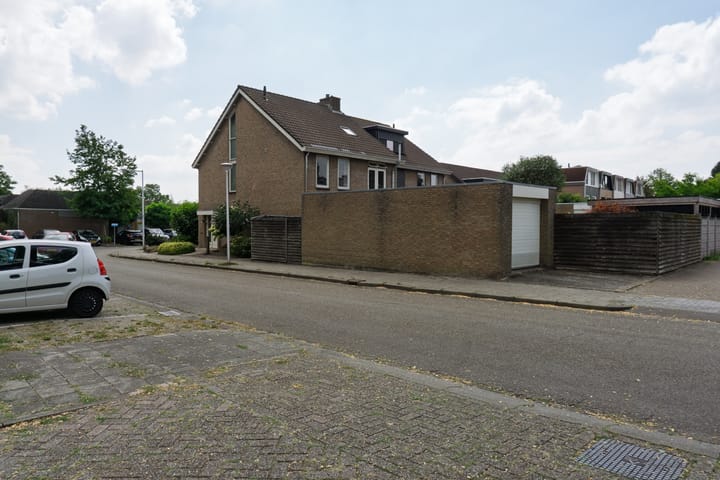 Foto 31 van Dahliastraat 91