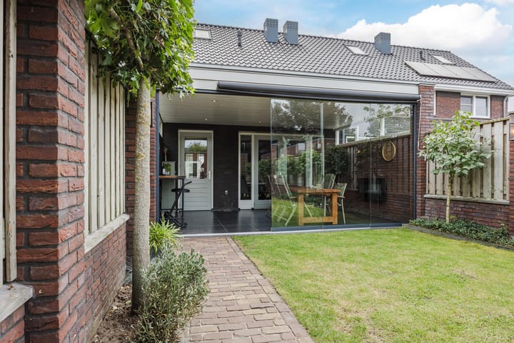 Foto 2 van Dorpsrand 38