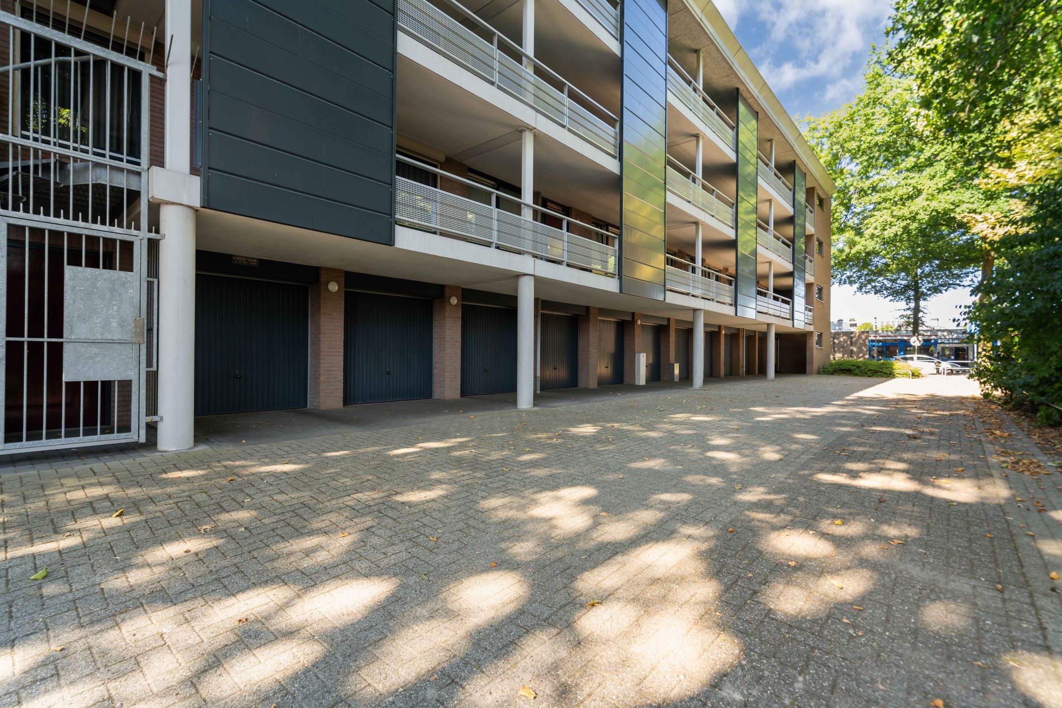 Foto 33 van Roermondseweg 49-A