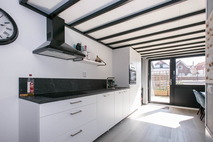 Foto 8 van Lange Weistraat 7-E