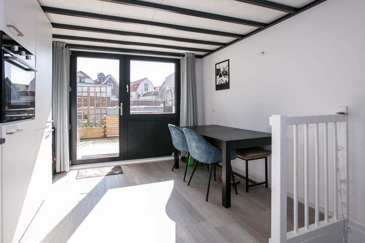 Foto 12 van Lange Weistraat 7-E