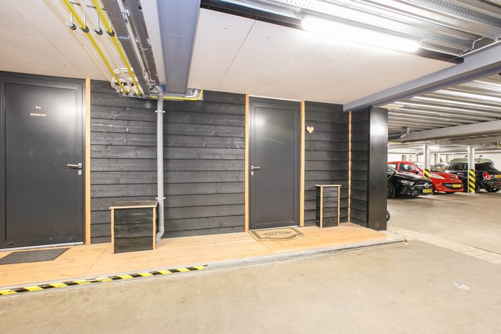 Foto 21 van Lange Weistraat 7-E