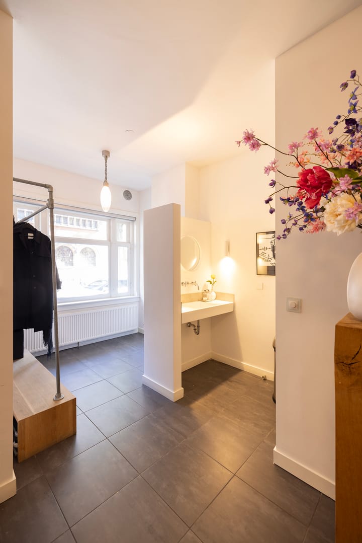 Photo 8 of Gerrit van der Veenstraat 31