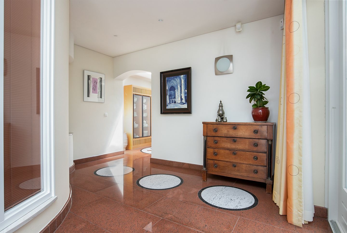 Foto 10 van Leenderweg 166