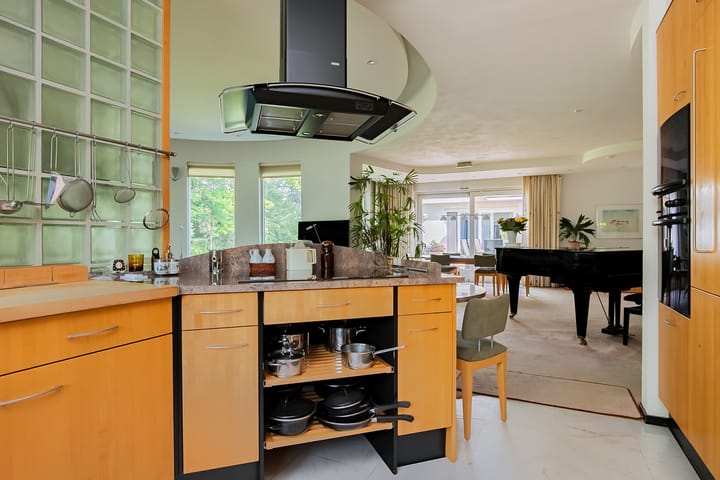 Foto 39 van Leenderweg 166