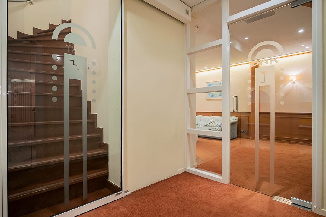 Foto 47 van Leenderweg 166