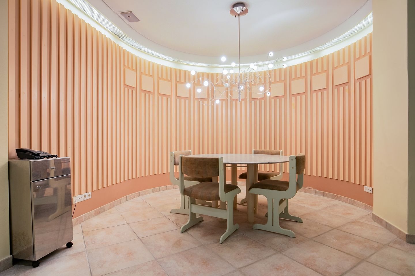 Foto 55 van Leenderweg 166