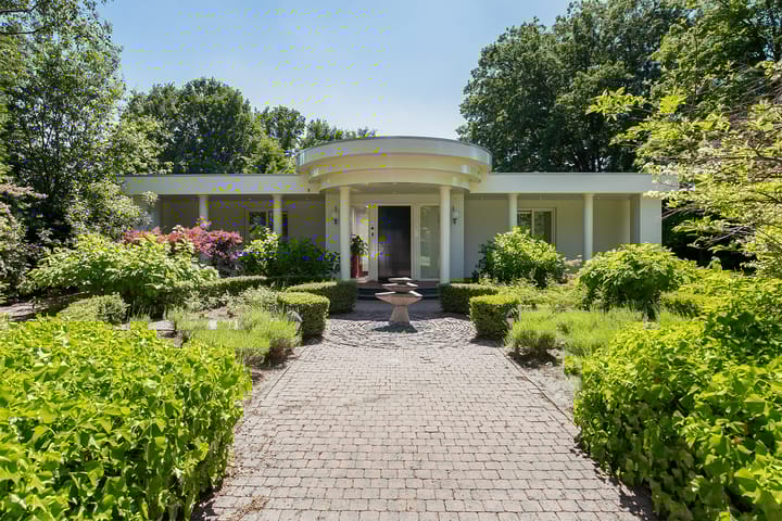 Foto 60 van Leenderweg 166