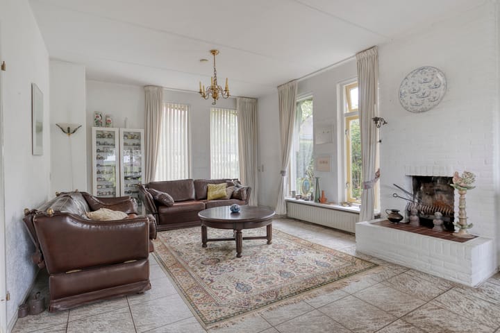 Foto 2 van Den Domp 9