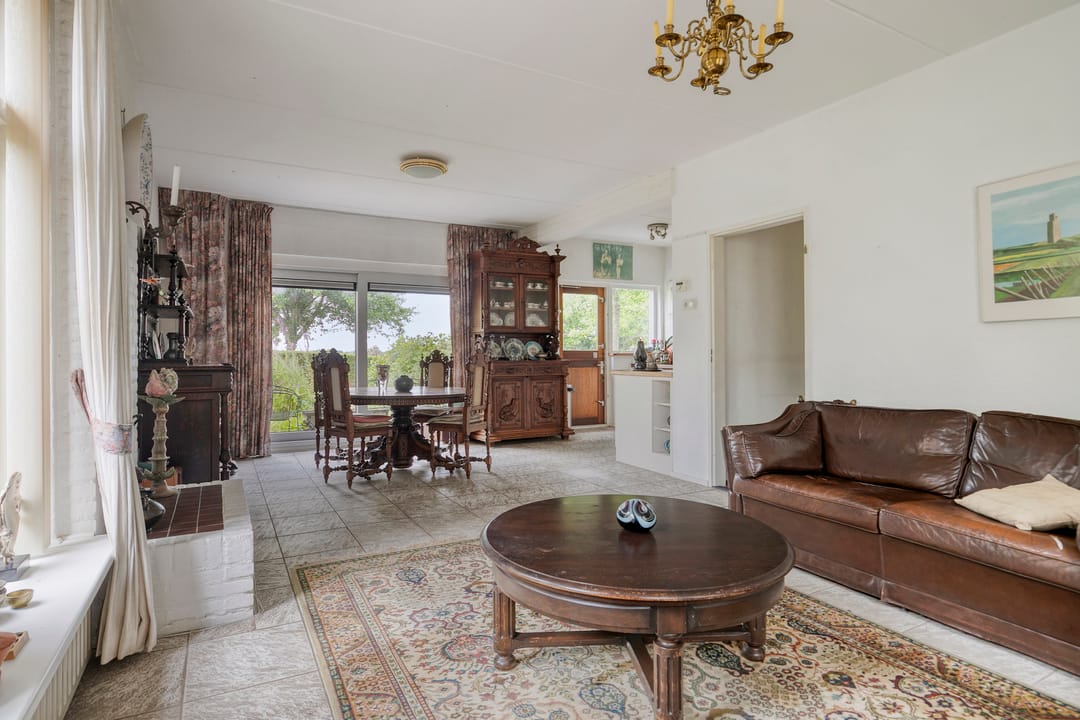 Foto 8 van Den Domp 9