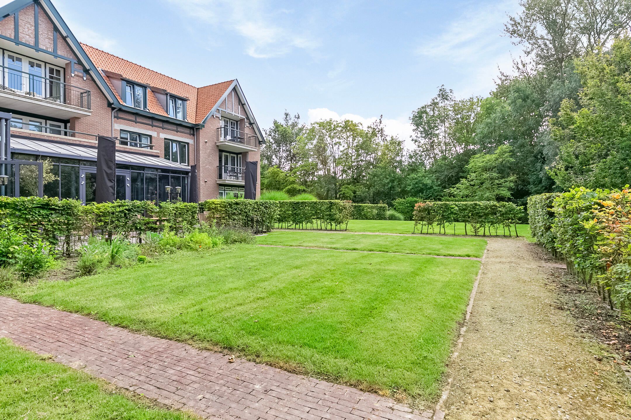 Photo 6 of Domburgseweg 28-C