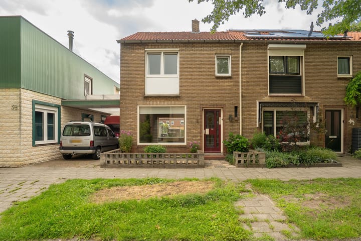 Foto 5 van Van Musschenbroekstraat 43