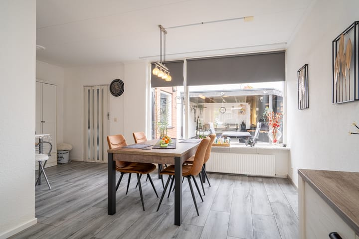 Foto 3 van Robert Scottstraat 132