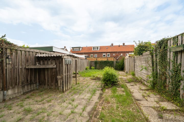 Foto 21 van Van Musschenbroekstraat 43