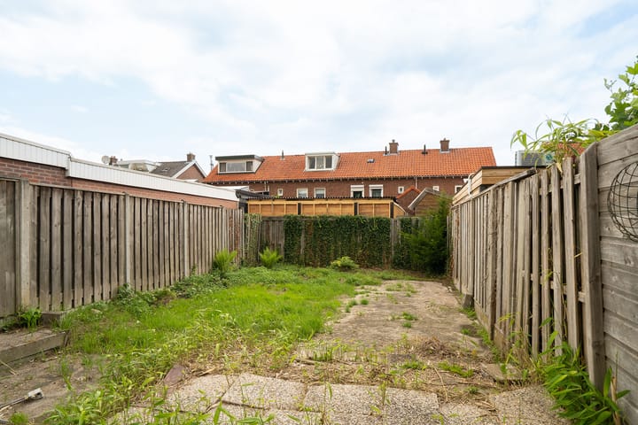 Foto 23 van Van Musschenbroekstraat 43