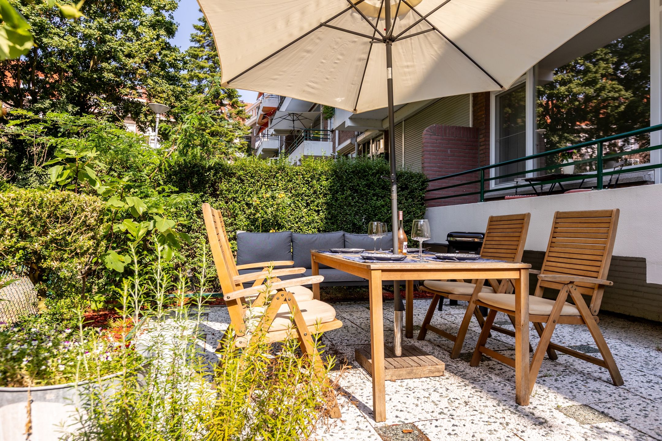 Photo 27 of Prins Hendrikstraat 17-A