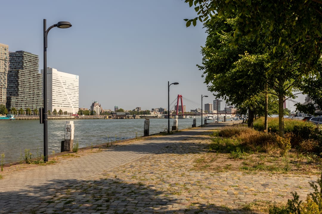 Photo 37 of Prins Hendrikstraat 17-A