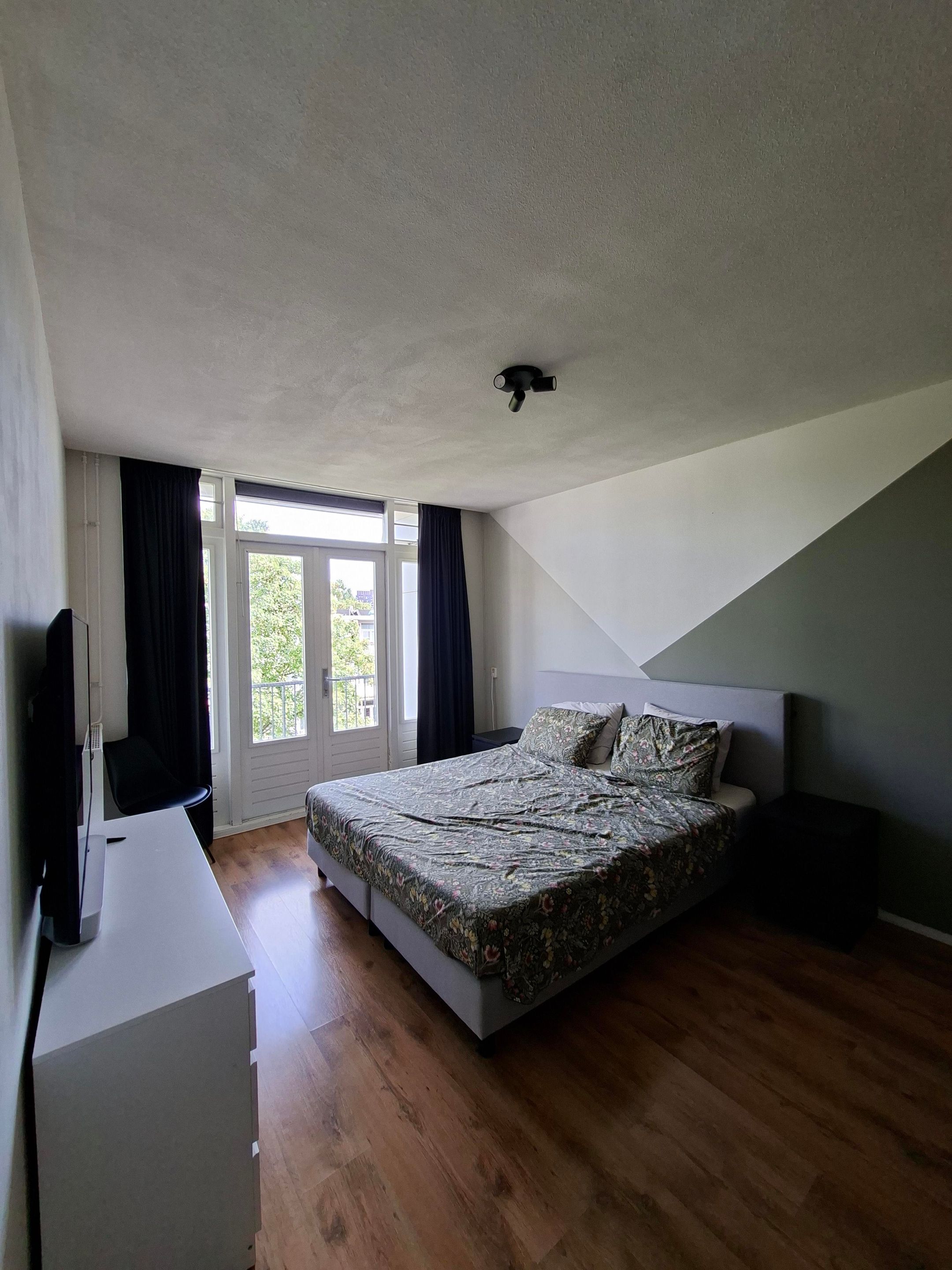 Foto 9 van Admiraal De Ruijterweg 212-D