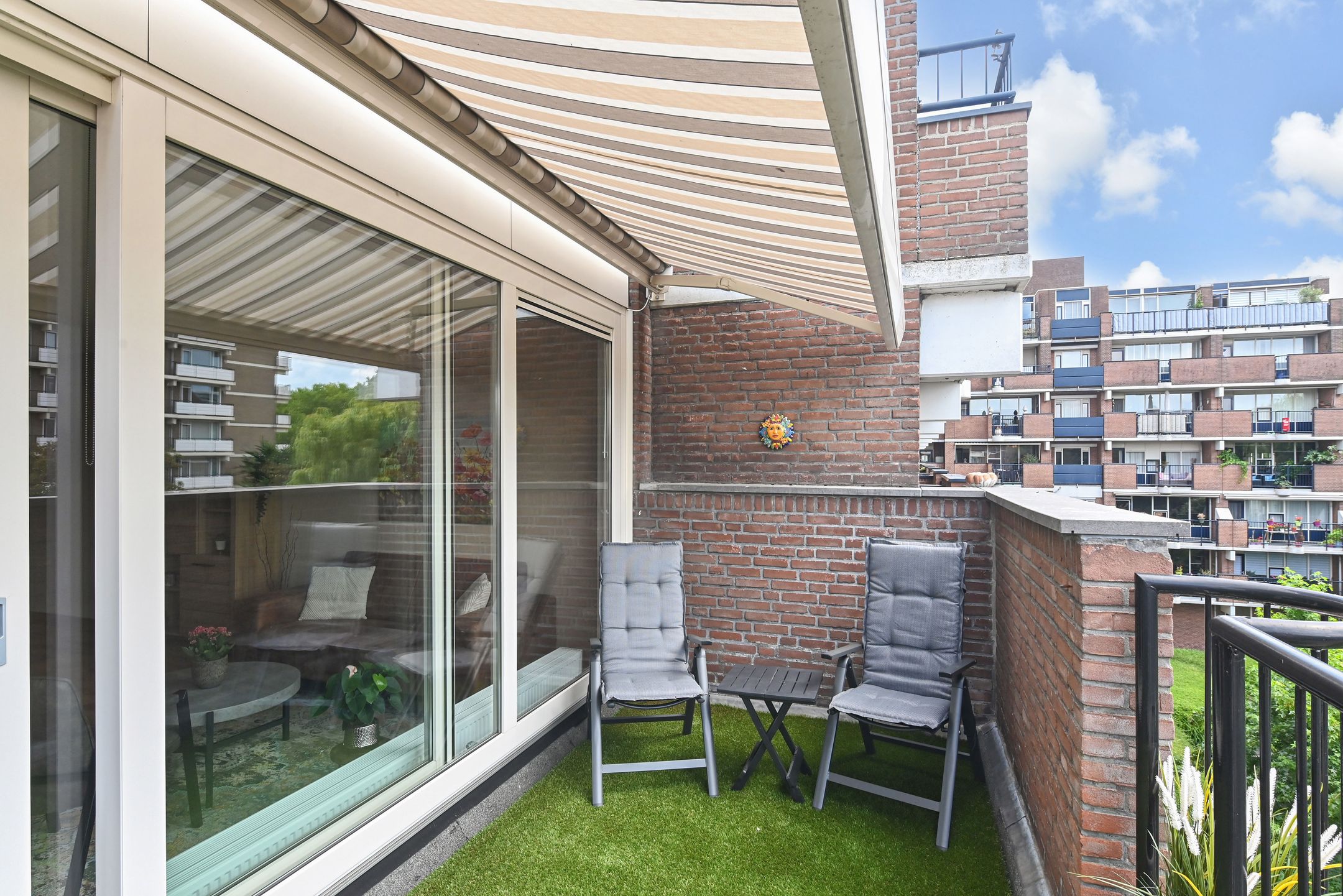 Foto 6 van Marshallplein 196