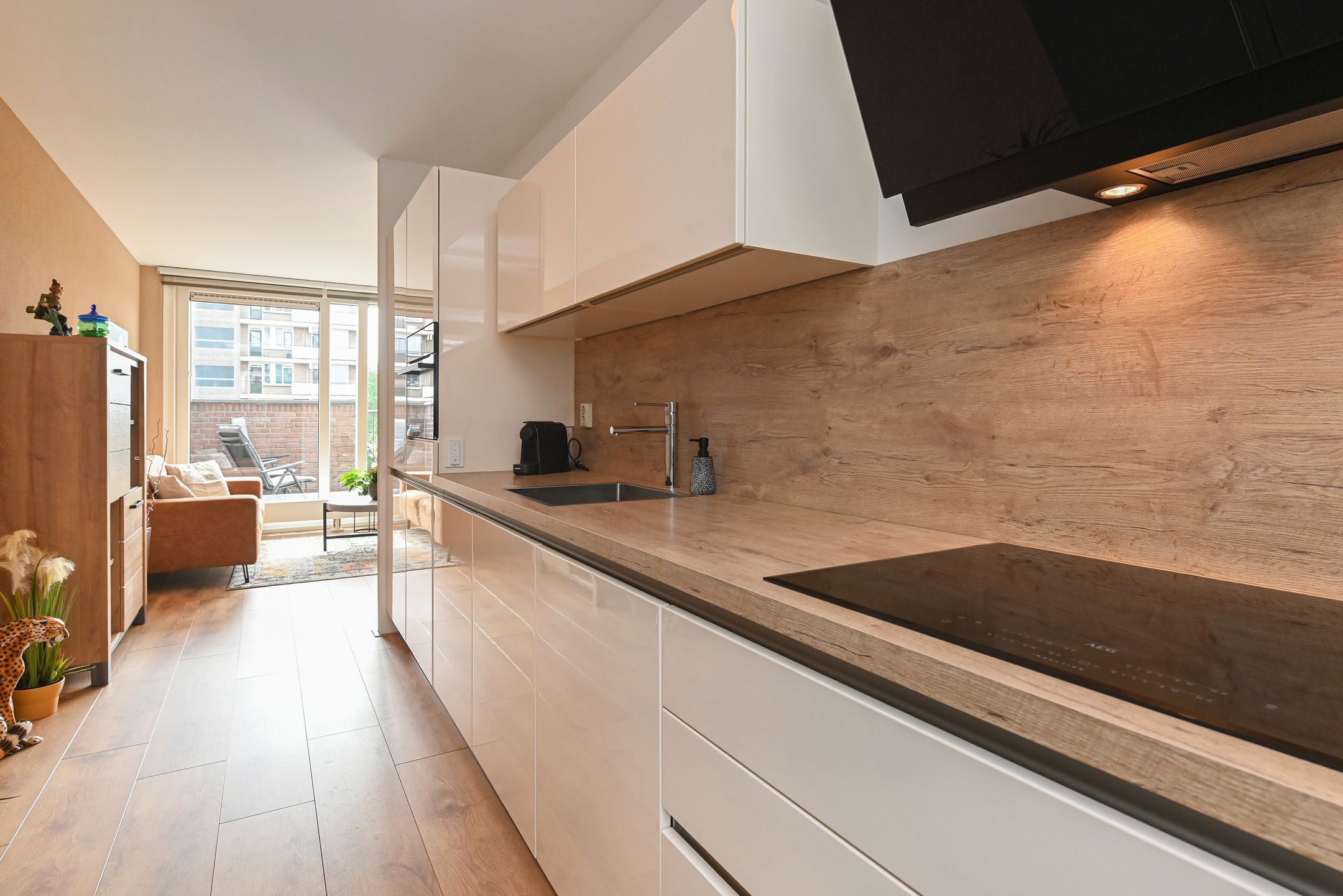 Foto 12 van Marshallplein 196