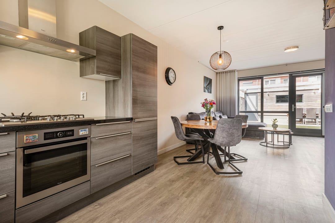 Foto 16 van Petrus Planciusstraat 21