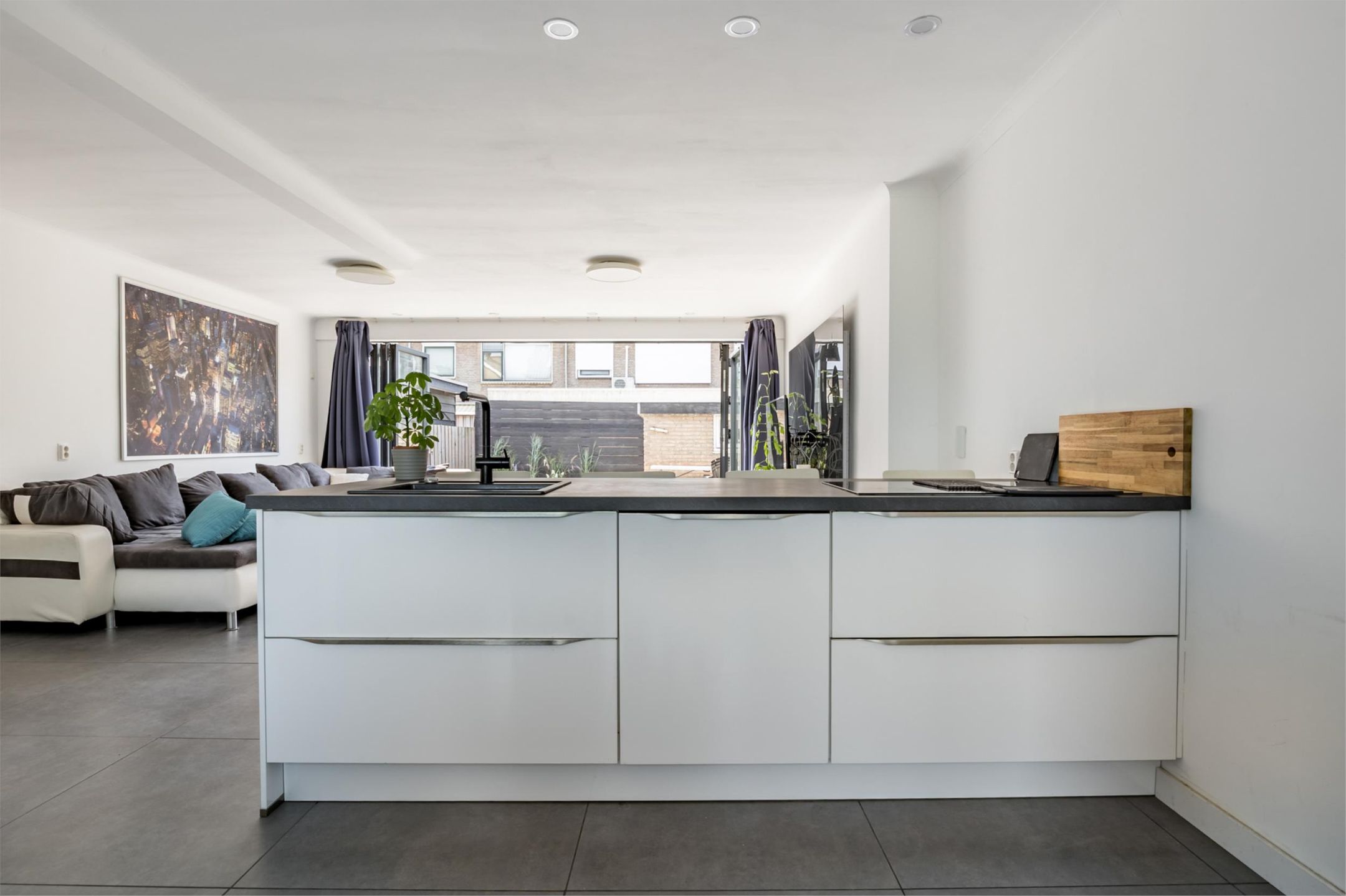 Foto 12 van Bernhard Zweersstraat 59