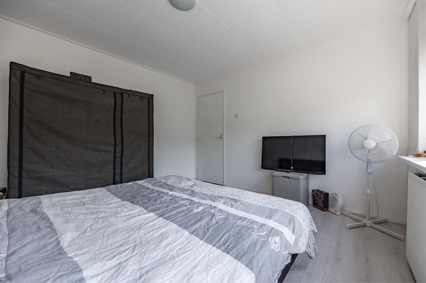 Foto 19 van Bernhard Zweersstraat 59